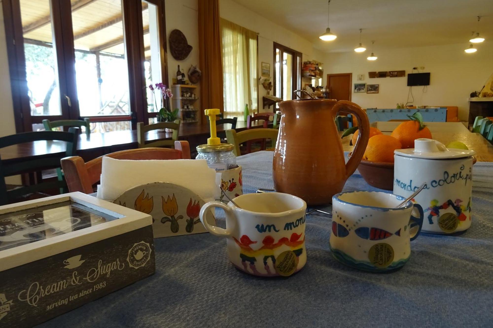 B&B Casa Per Ferie Villaggiocarovana Кастиадас Экстерьер фото