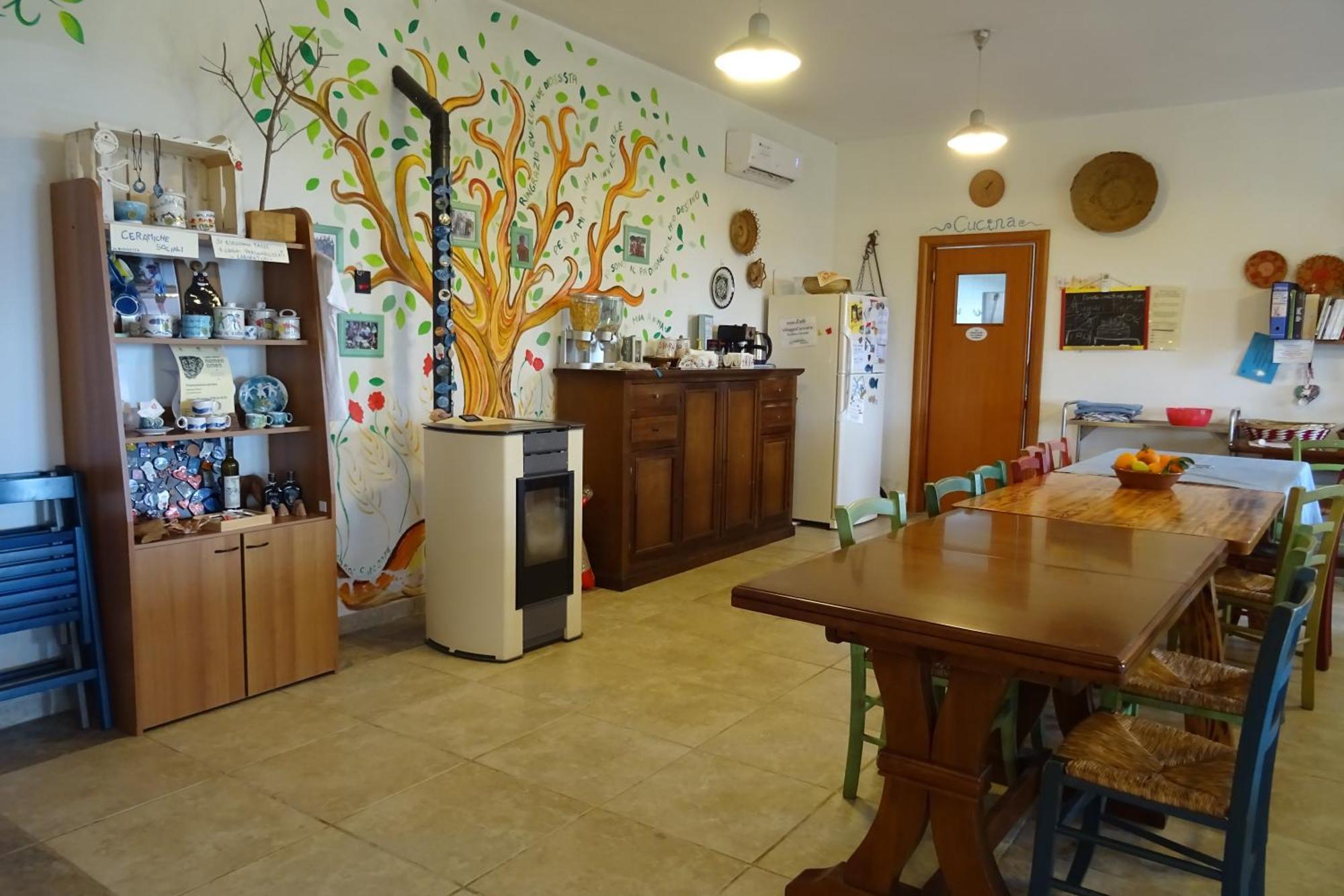 B&B Casa Per Ferie Villaggiocarovana Кастиадас Экстерьер фото